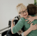 femme qui se font un calin