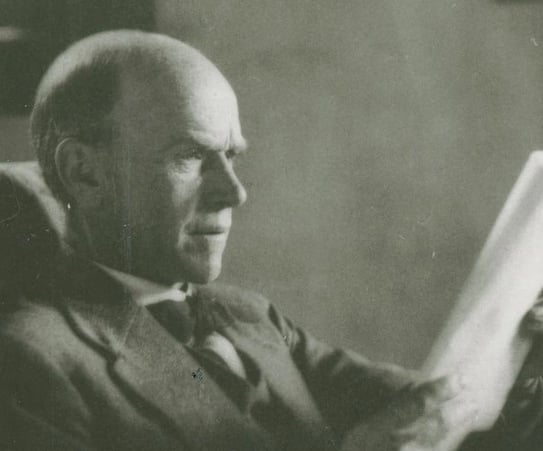 portrait du psyschologue et sociologue Elton Mayo