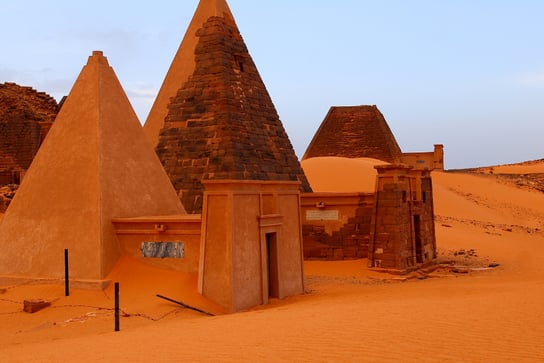 Pirámides de Meroe, Sudán