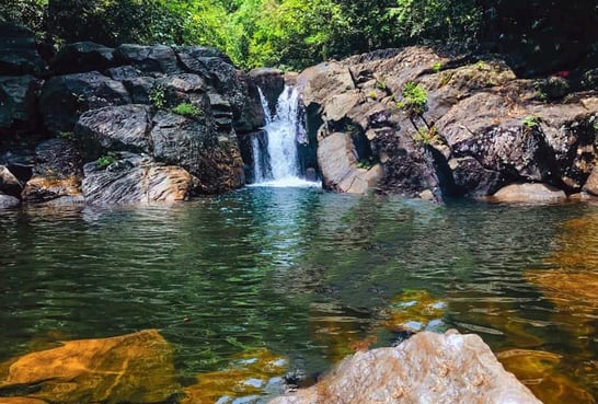 Polgampola Falls
