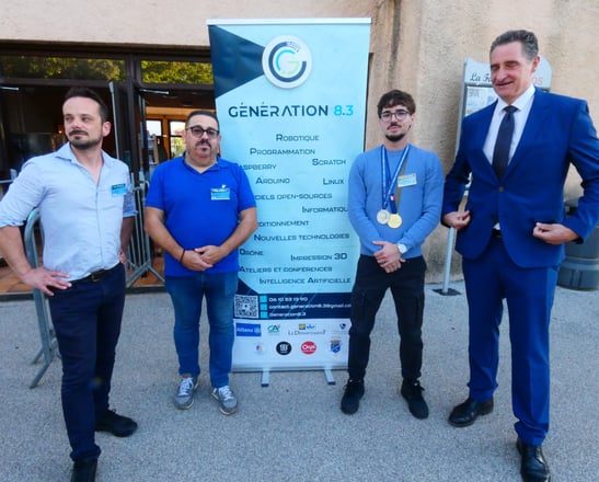 Frédéric Comyn, Jean-Luc Gaignepain, le roll-up de GENERATION 8.3, Raphael Criado et Hervé Stassinos