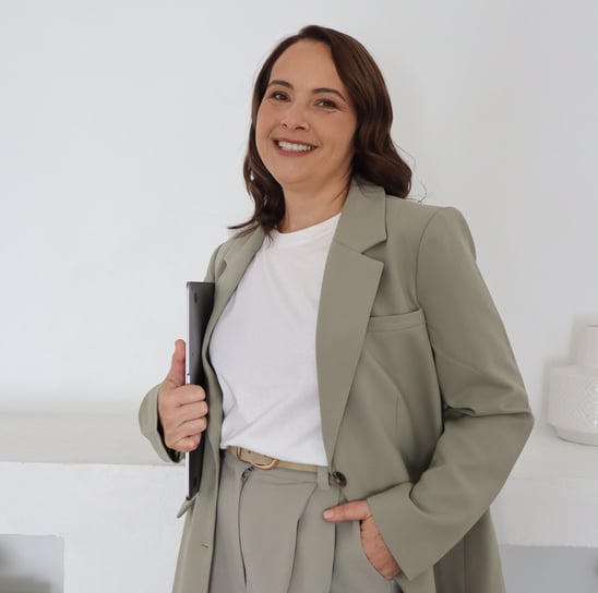 Home organiser Milly simplifying homes and finances.
