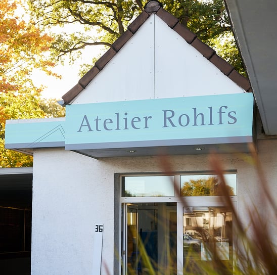 Das Logo von Atelier Rohlfs, Außenansicht Vom Bilderrahmen Geschäft