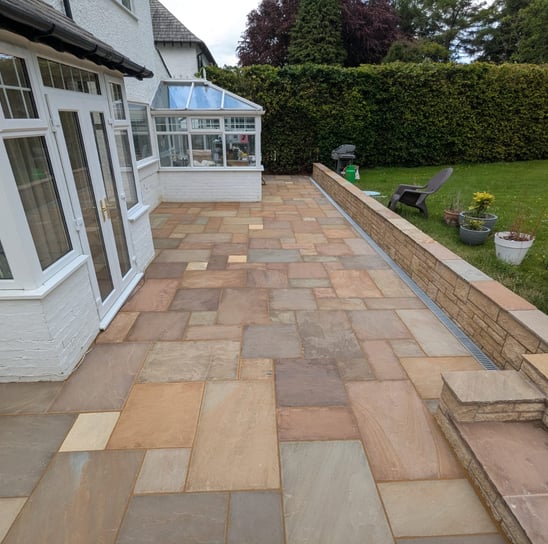 New patio in indian sandstone with resin