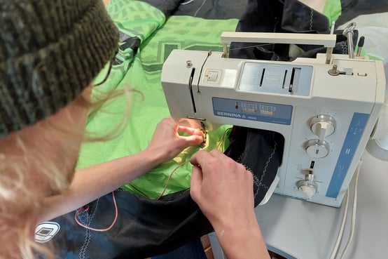 Spoedreparaties voor kite en zeil bij Sisu Repair