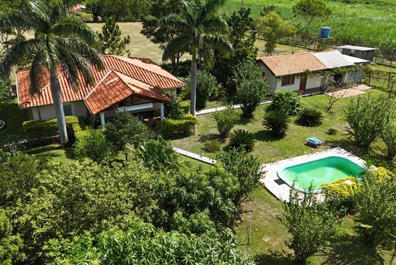 Wohnhaus mit Obstgarten zum Verkauf bei Colonia Independencia, Paraguay