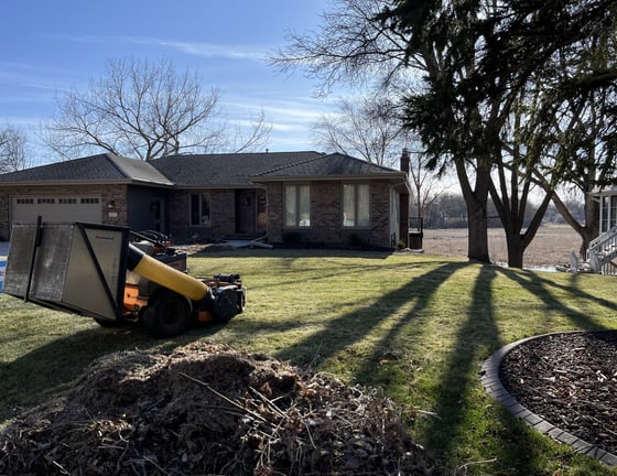 seasonal-cleanup-services.jpg