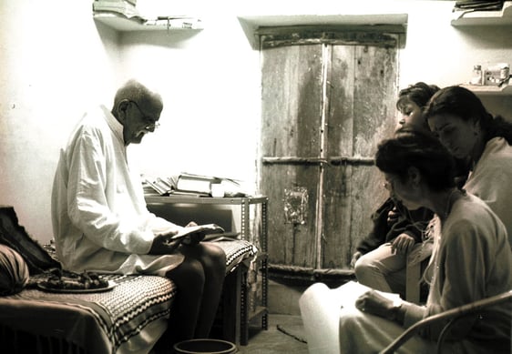 Shri Shastriji legge Gorakhvani