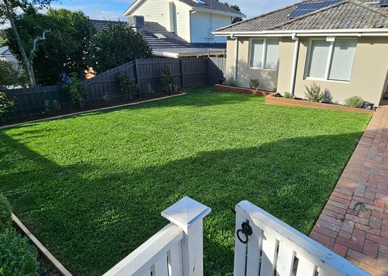 Landscaping, Lawn mowing, edging & all Gardening maintenance services