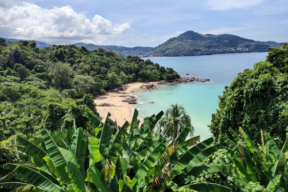 Paisaje de Phuket. Vista desde una de las colinas