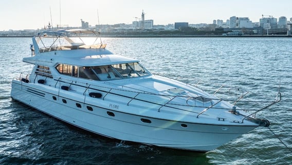 Our Princess 65 Yacht for rent for an excursion to Lisbon