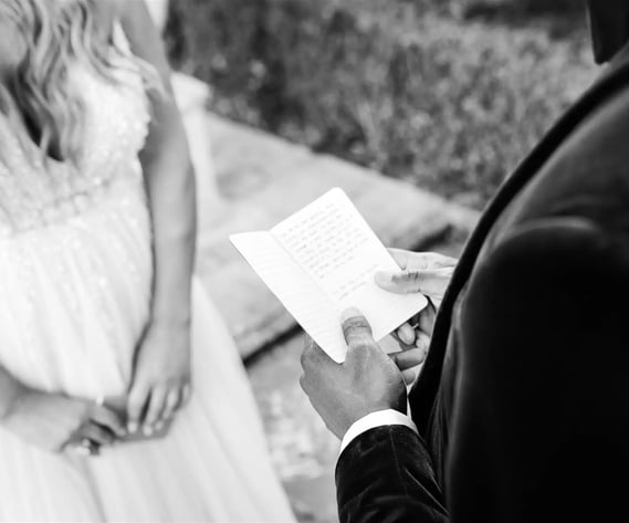 Elopement in Provence — intimate wedding in nature with editorial style