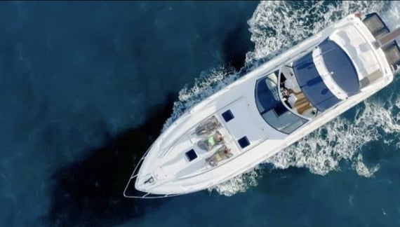 Our Ipanema 54 Yacht for rent for an excursion to Lisbon