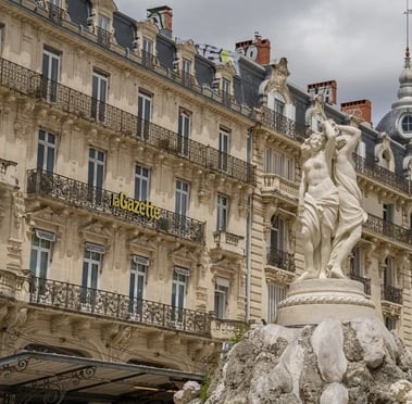 statue des trois grâces sur la place de la Comédie à Montpellier