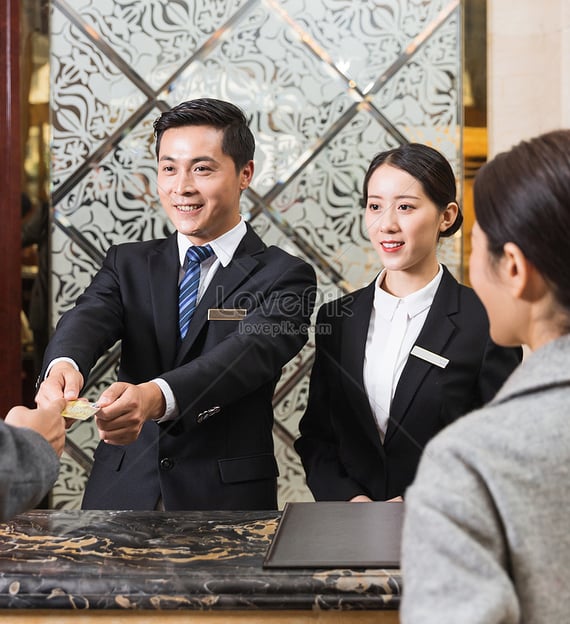 Hanoi travel costs: SIM card, money exchange & AAT Hanoi Car Rental