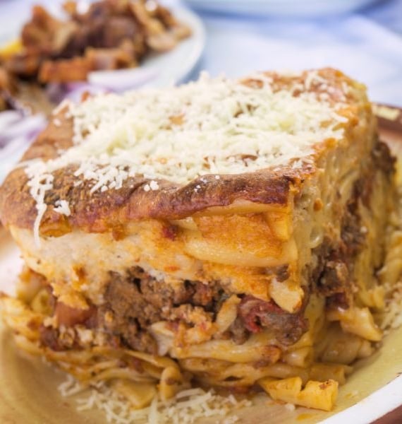 Pastitsio (Greek Pasta Bake)