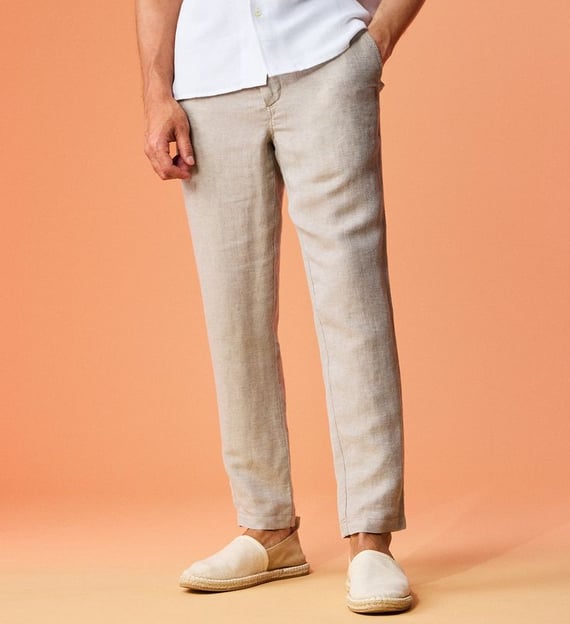 Chinos