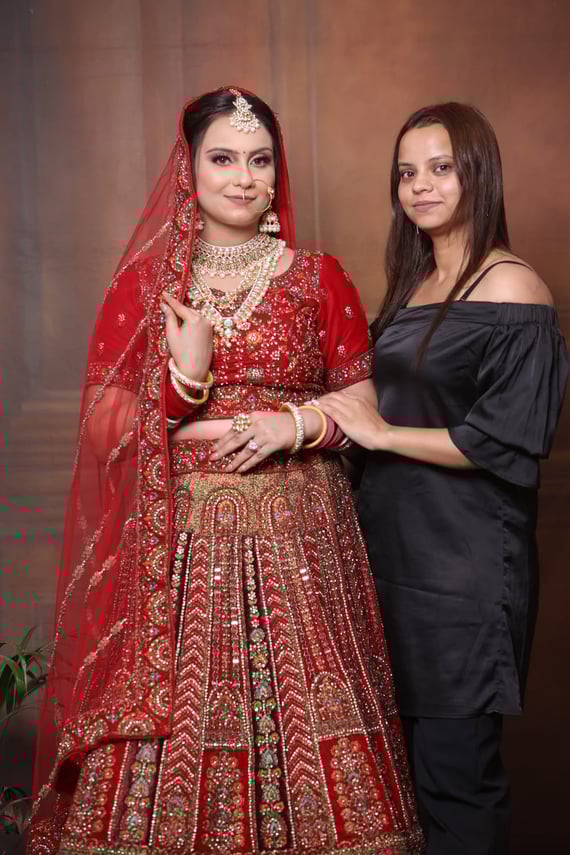 https://simranmakeovers.in/