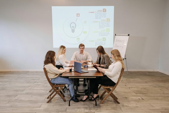 brainstorming des activités pour l'équipe associative
