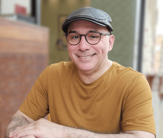 Photo of the psychologist, astrologer, and TCM professor, Ray Pereira