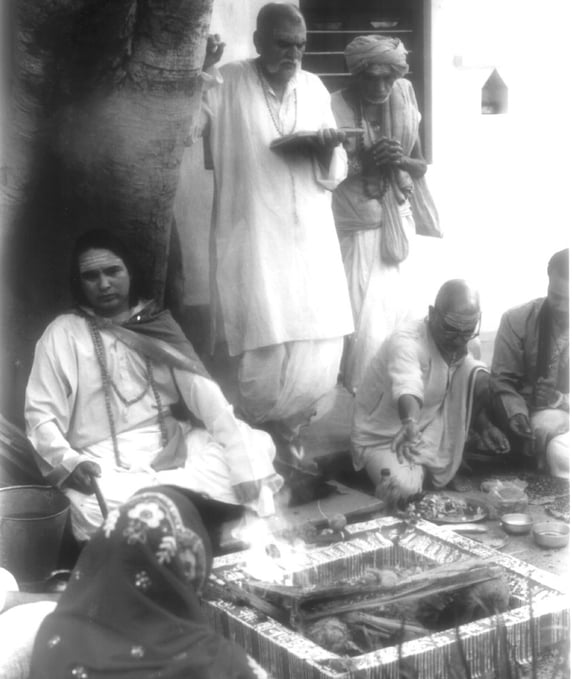 Shri Babaji Gorakhnath e Shri Shastriji Kamalo