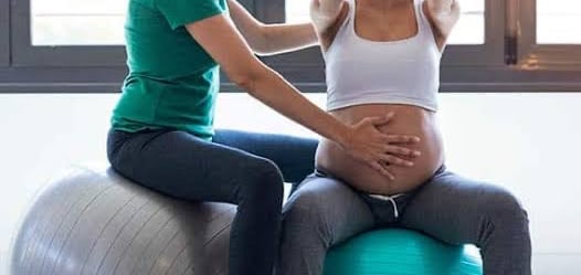 Antenatal physiotherapy exercises for pregnant women guided by expert physio at home