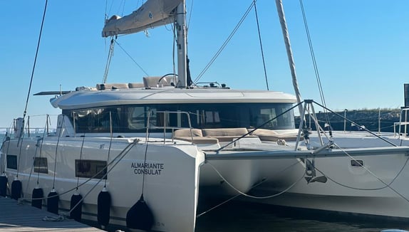 Notre catamaran Lagoon 46 à louer pour une excursion sur Lisbonne