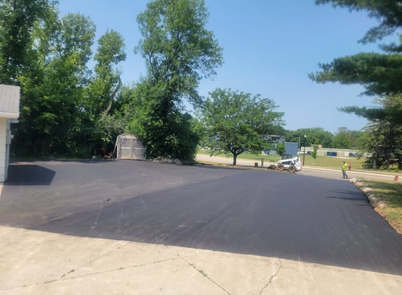 asphalt-installation-for-residential-driveway.jpg