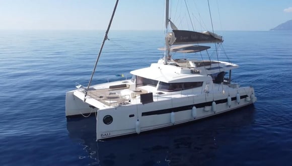 Notre catamaran Bali 54 à louer pour une excursion sur Lisbonne