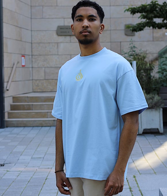 Baby Blue oversized T-shirt made from 100% premium cotton, minimalist design, relaxed fit – Noon 