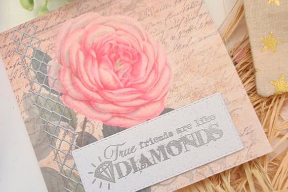Ways on how to use patterned paper, Make album covers with patterned paper