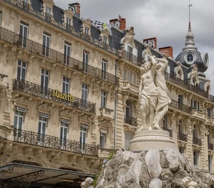 statue des trois grâces sur la place de la Comédie à Montpellier