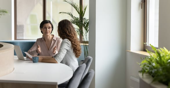 two-women-having-a-face-to-face-meeting