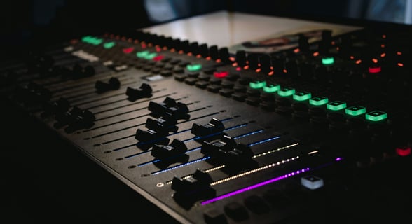 Music Mix : Bronze Formula - Black Virgin Studio