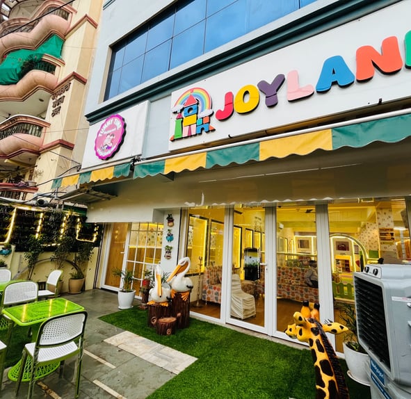 Front view of soft paly zone.