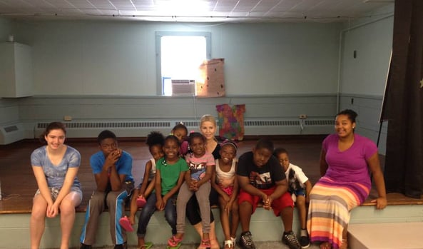 Martha Slater teaching kids for their new theatre play