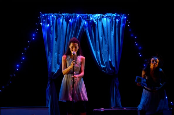 Charlotte Boimare, Magali Solgnat. "Touche-moi" m.e.s Philippe Beheydt