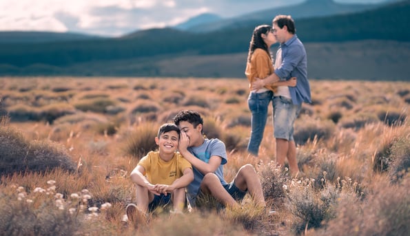 Sesión de fotos para familias en Bariloche. Fotografía familiar