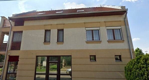 Moderne 2-stöckige Wohnung