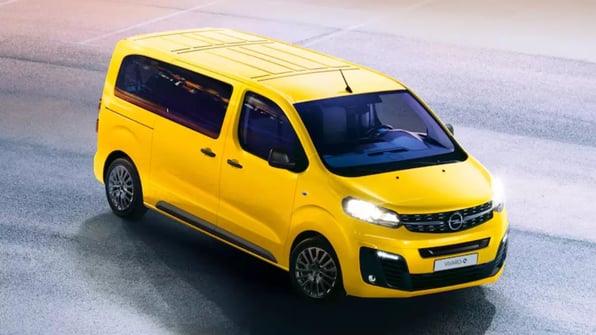 Opel vivaro mixta