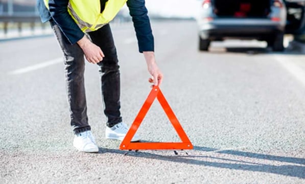 Panne autoroute danger dépannage professionnel 24h/24
