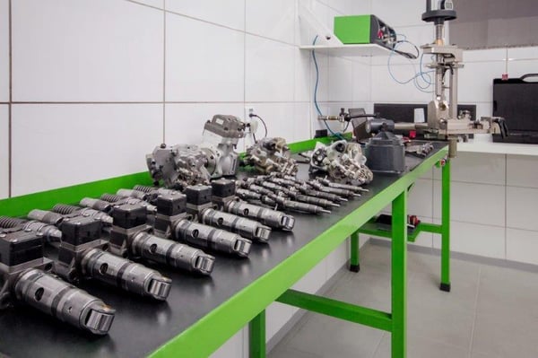 Componentes de injeção em laboratório