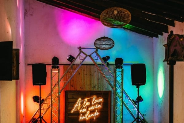 Cómo elegir DJ para boda