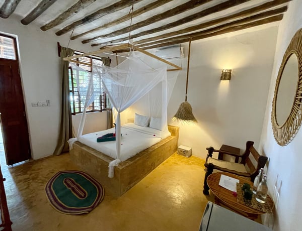 HEBE Bungalows Lodge
