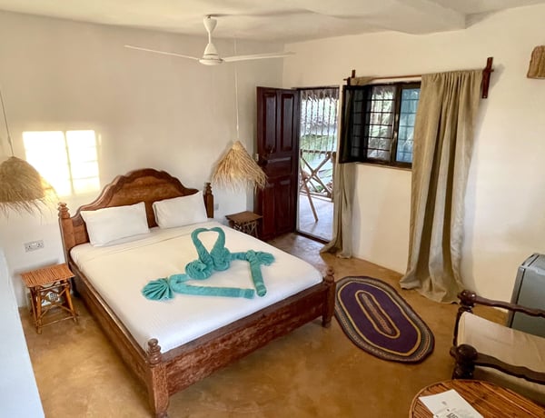 Economy double room