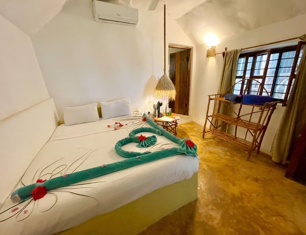 HEBE Bungalows Lodge
