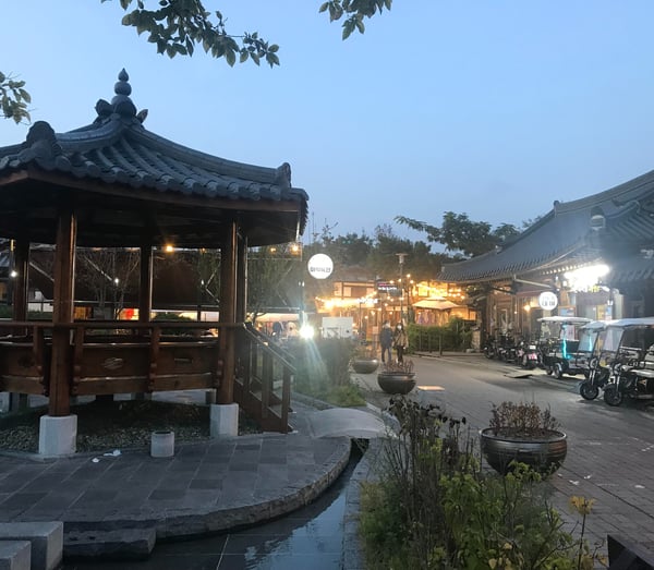 Korean Pavilion - working in different cultures