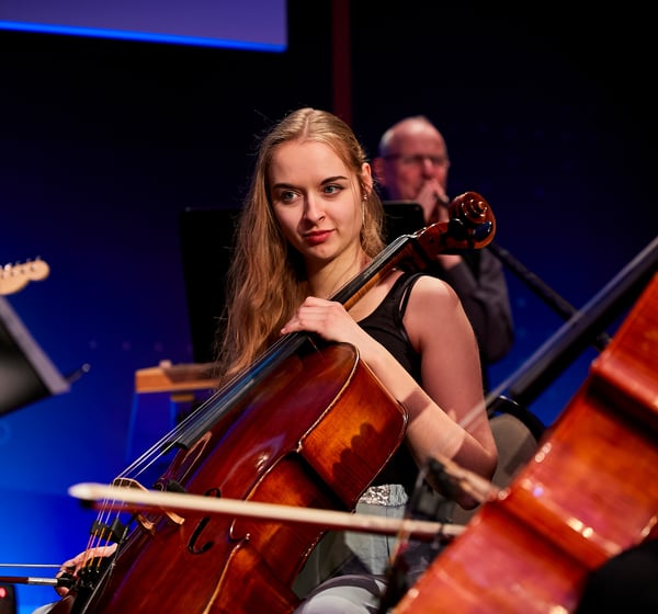 Nina Cromm. Andreas Kerber, Orchester der Kulturen