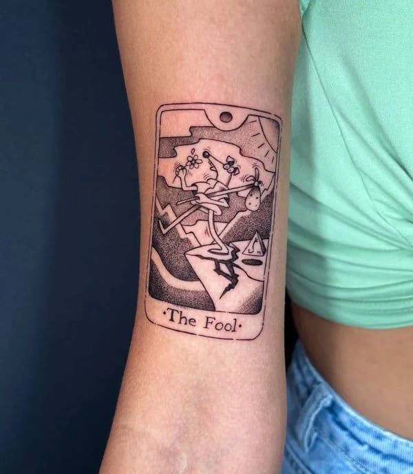 Dotwork tattoo based in the tarot card "The Fool" but with the pet of my client as a cartoon