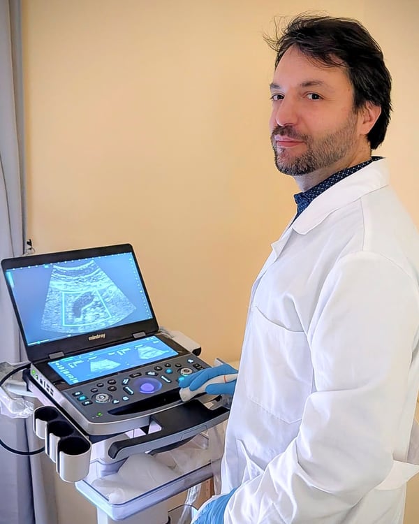 Dott. Roberto Picascia — radiologo ecografista Qualiano